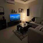 شقة فاخرة غرفة وصالة
